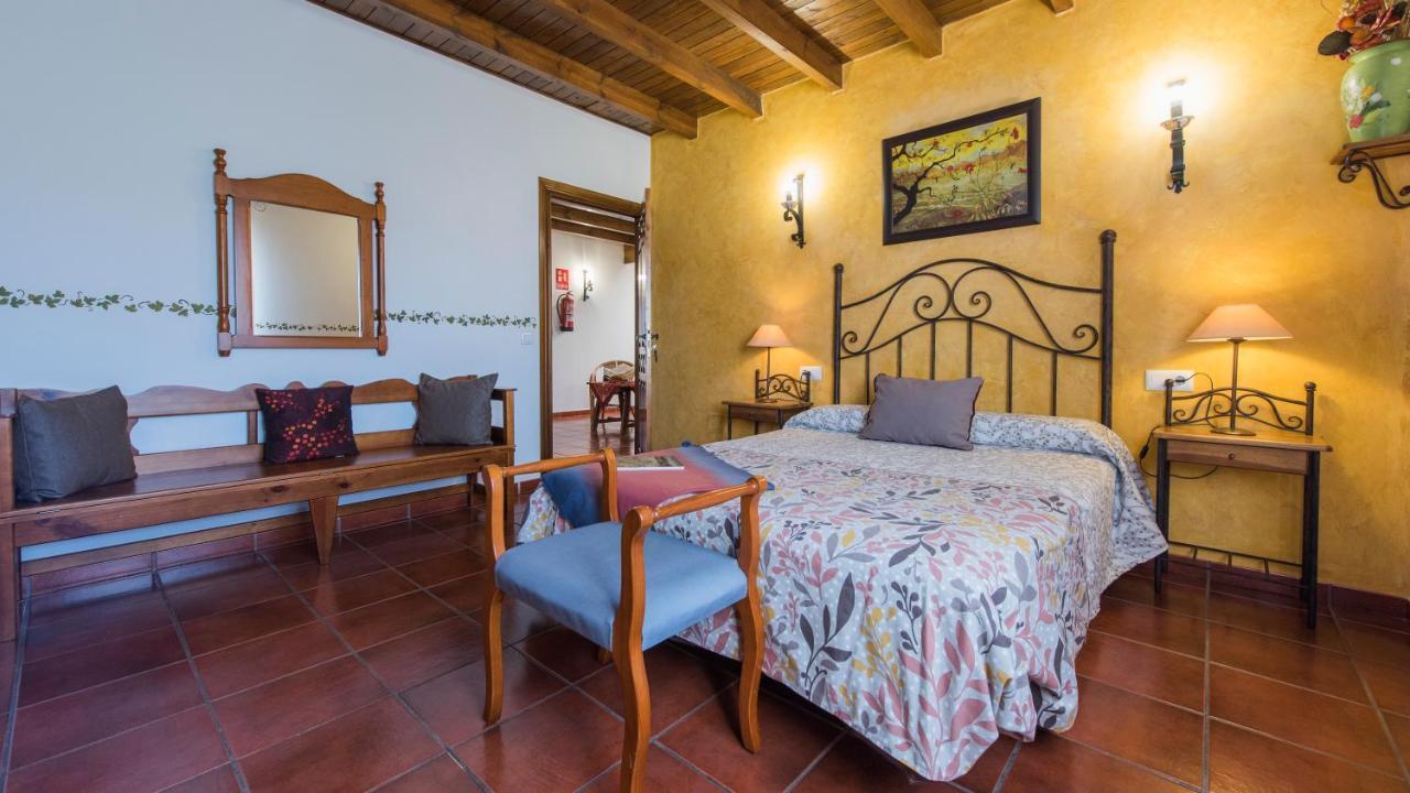 Los Laureles Casa Rural Urda Extérieur photo