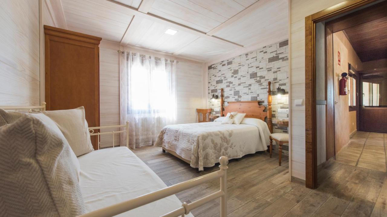 Los Laureles Casa Rural Urda Chambre photo